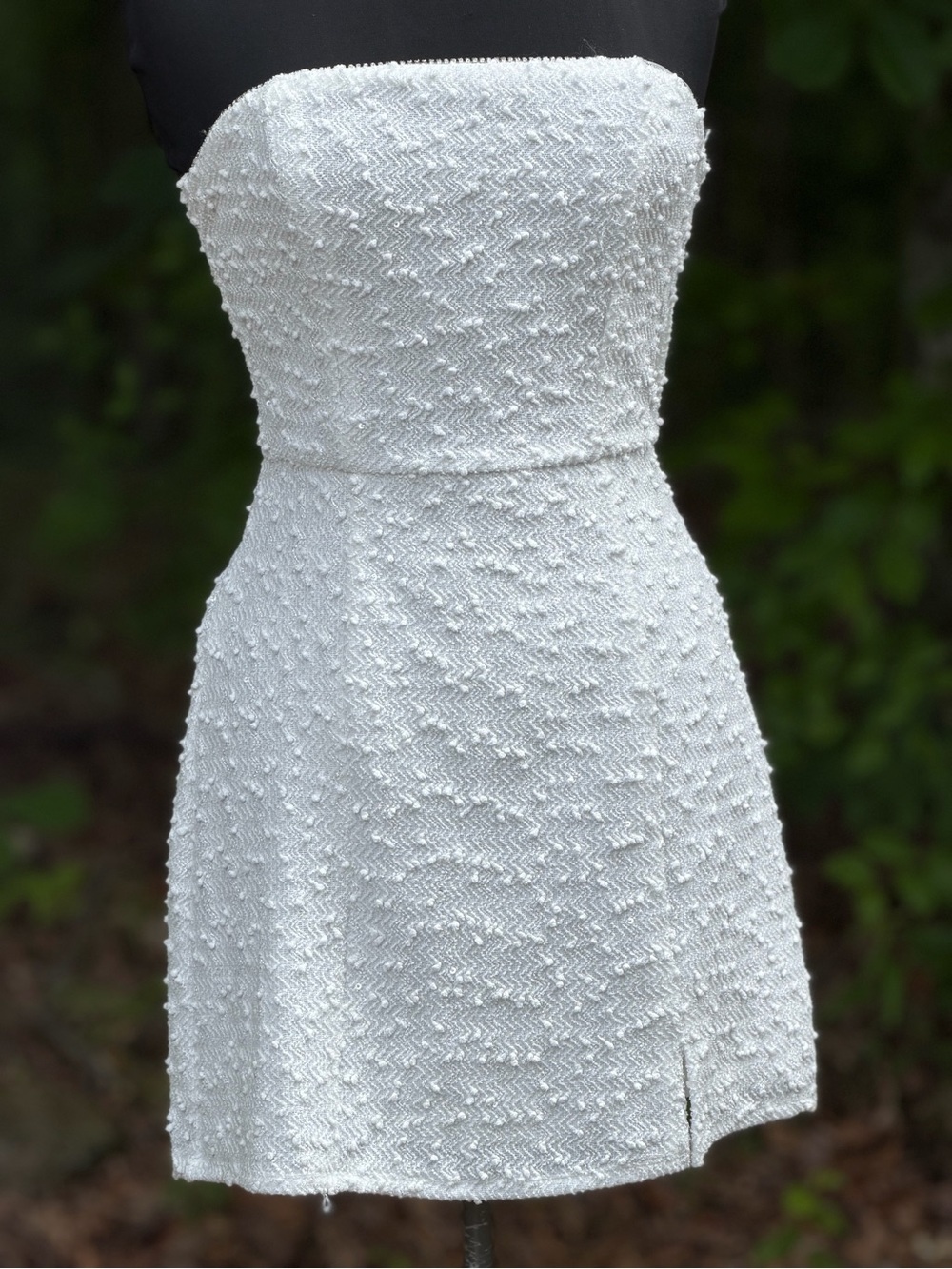 Francesca's Collections White Strapless Textured Mini Dress